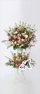 スタンドフラワー　約240cm×約90cm（参考）